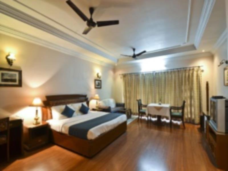Hotel Imperial House Allahabad Esterno foto