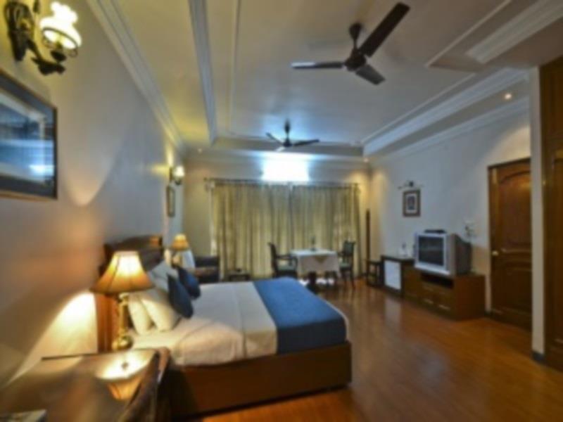 Hotel Imperial House Allahabad Esterno foto