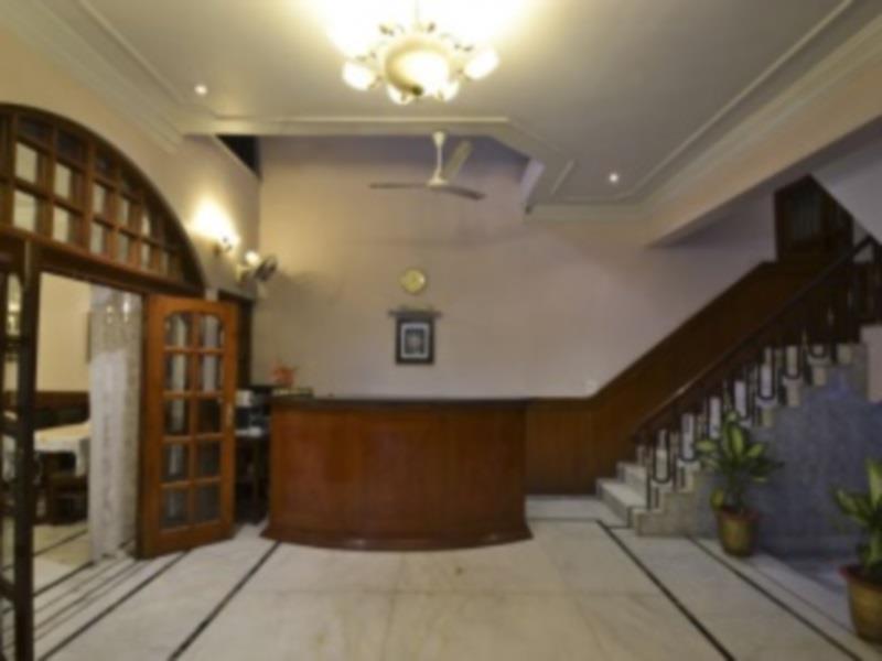 Hotel Imperial House Allahabad Esterno foto
