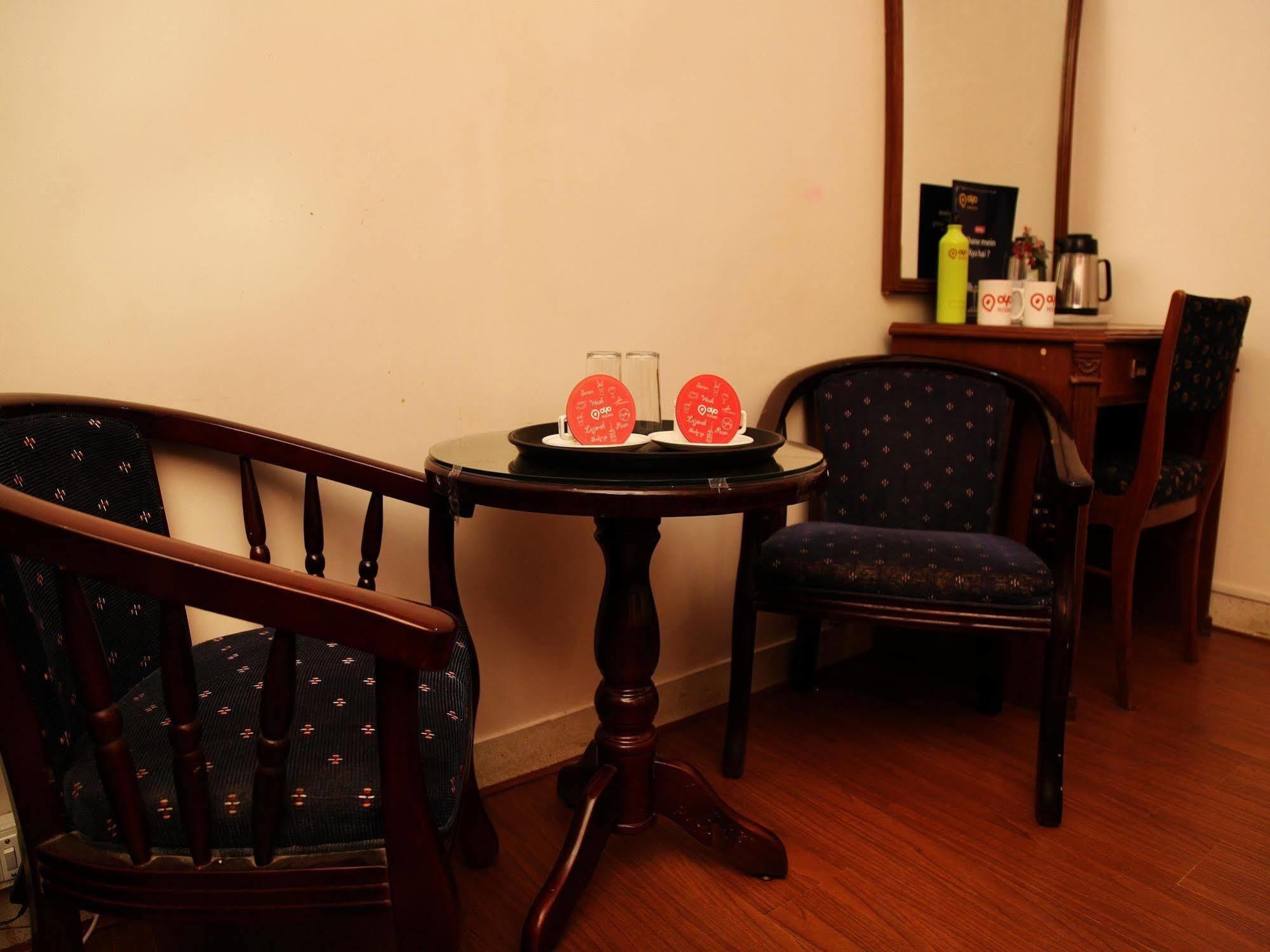 Hotel Imperial House Allahabad Esterno foto