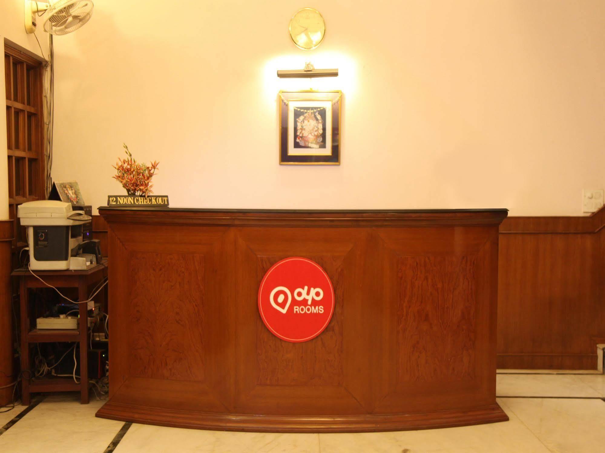 Hotel Imperial House Allahabad Esterno foto